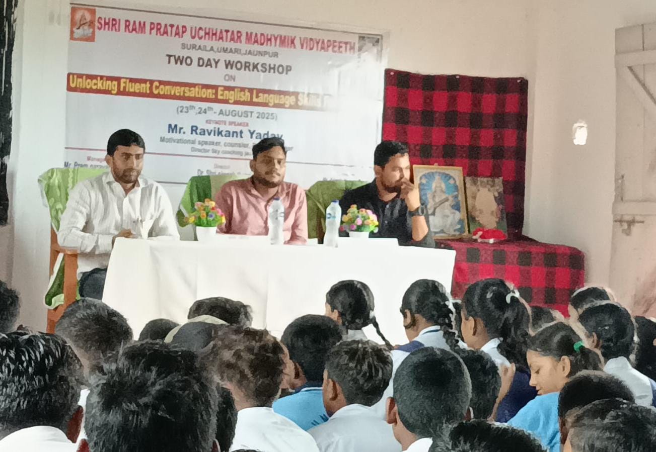 सुरैला में स्कूल के बच्चो ने इंग्लिश कार्यशाला में सीखा भाषा कौशल